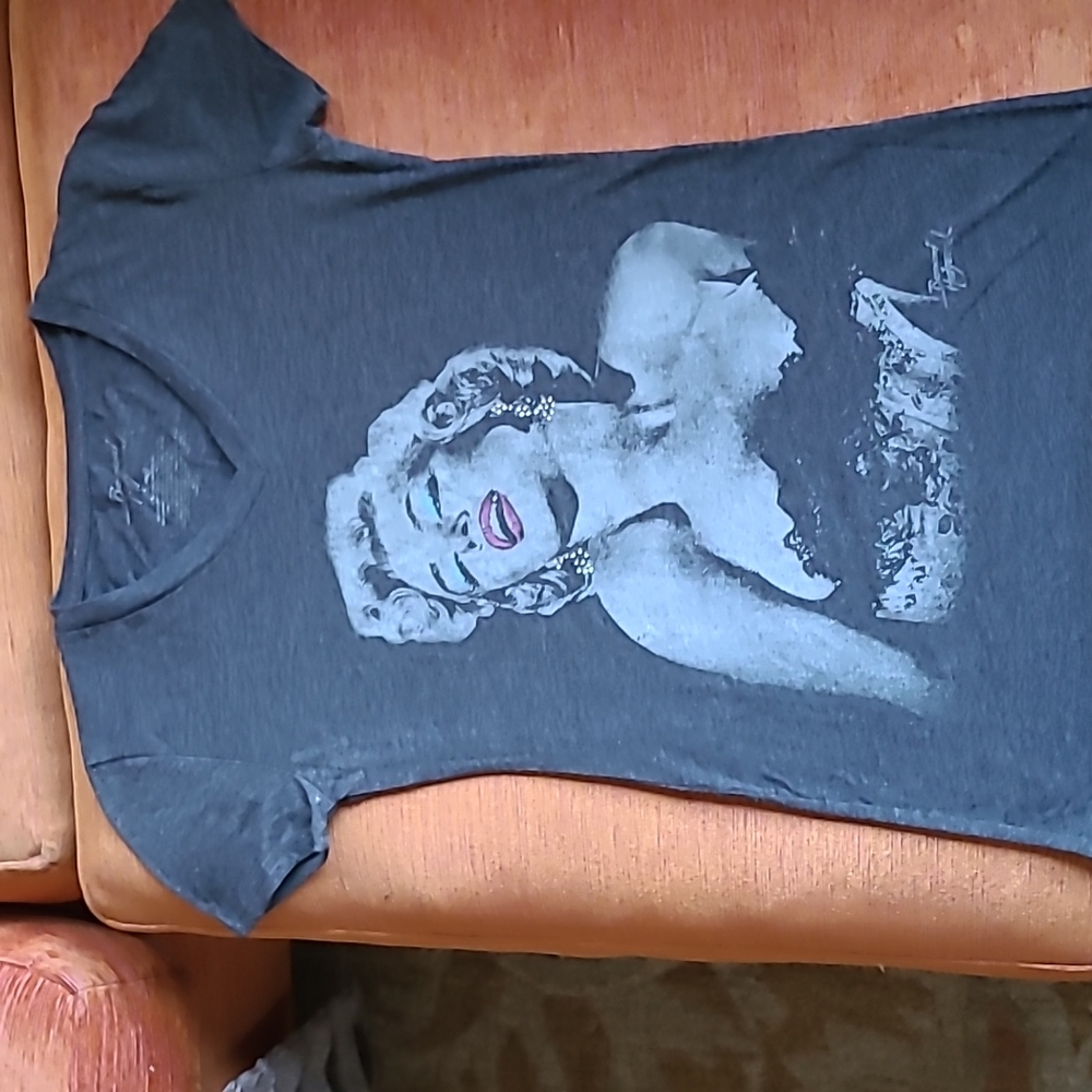 Marilyn Monroe Graphic Tee - Picture 1 of 4